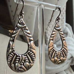 STUDIO BARSE Thai 925 Sterling Silver Textured Dangle Drop Lightweight Earrings